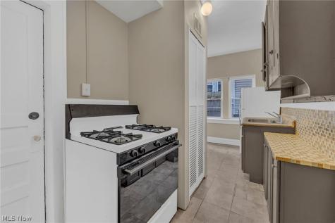 3438 Bosworth Road Cleveland OH 44111