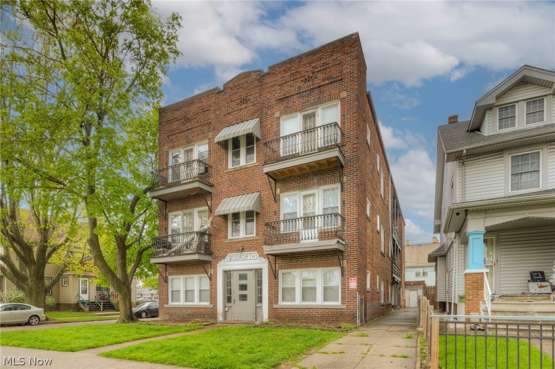 3438 Bosworth Road Cleveland OH 44111