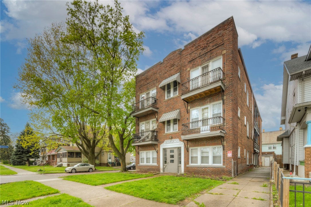 3438 Bosworth Road Cleveland OH 44111