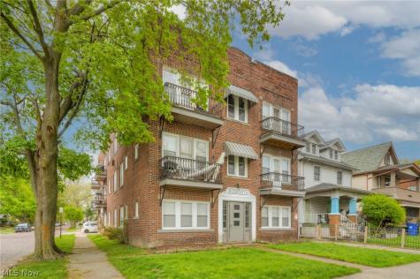 3438 Bosworth Road Cleveland OH 44111