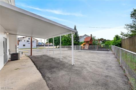 5611 Pearl Road Parma OH 44129