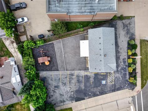 5611 Pearl Road Parma OH 44129