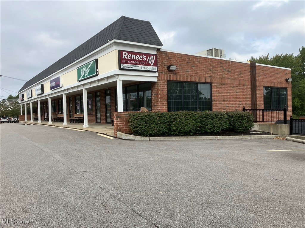 37111 Euclid Avenue Willoughby OH 44094
