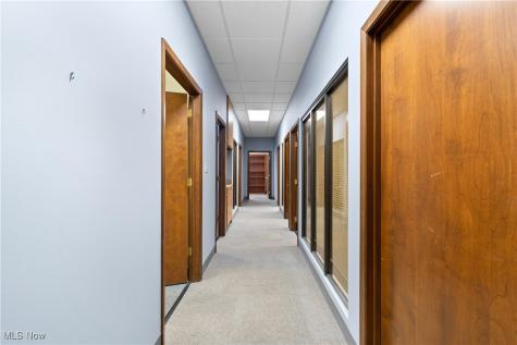 82 N Miller Road Fairlawn OH 44333