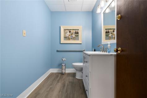 82 N Miller Road Fairlawn OH 44333