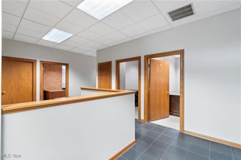 82 N Miller Road Fairlawn OH 44333