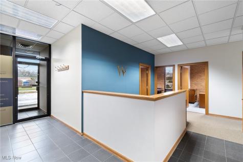 82 N Miller Road Fairlawn OH 44333