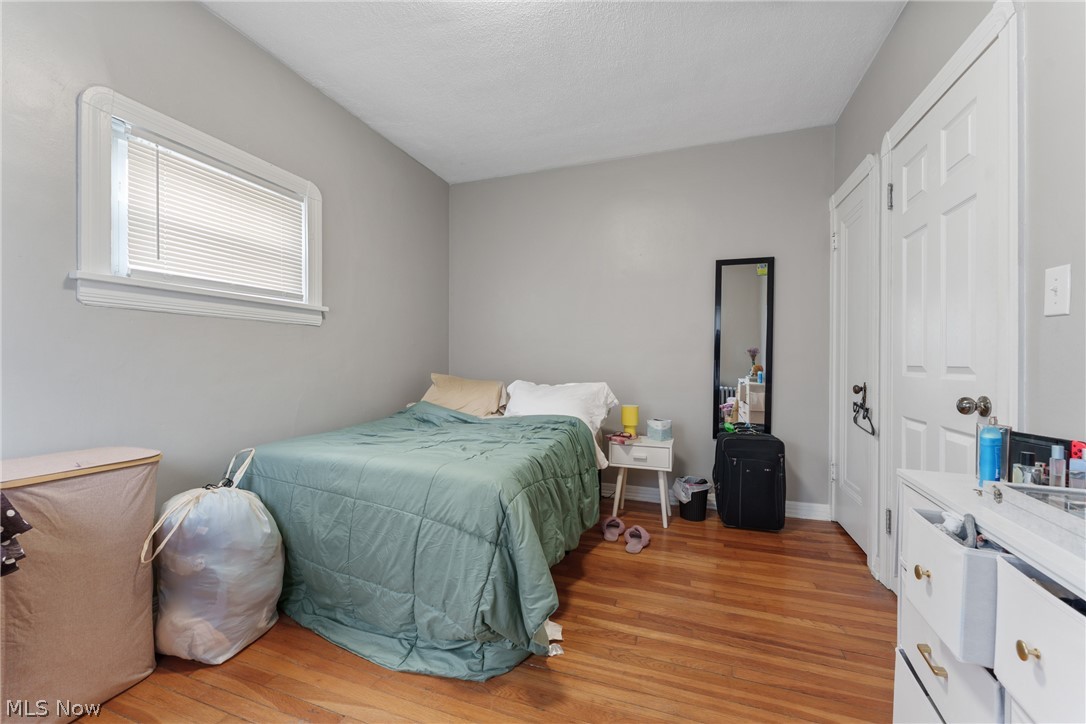 1419 Roycroft Avenue Lakewood OH 44107