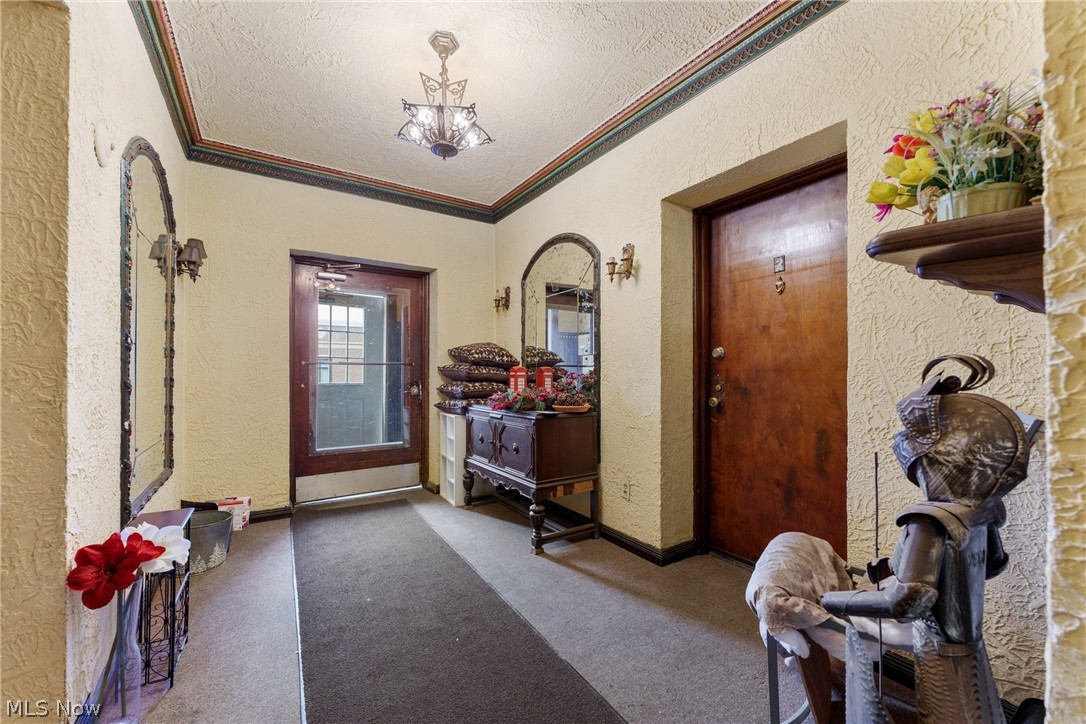 1419 Roycroft Avenue Lakewood OH 44107