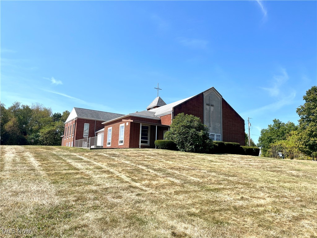 14394 Youngstown Pittsburgh Road Petersburg OH 44454