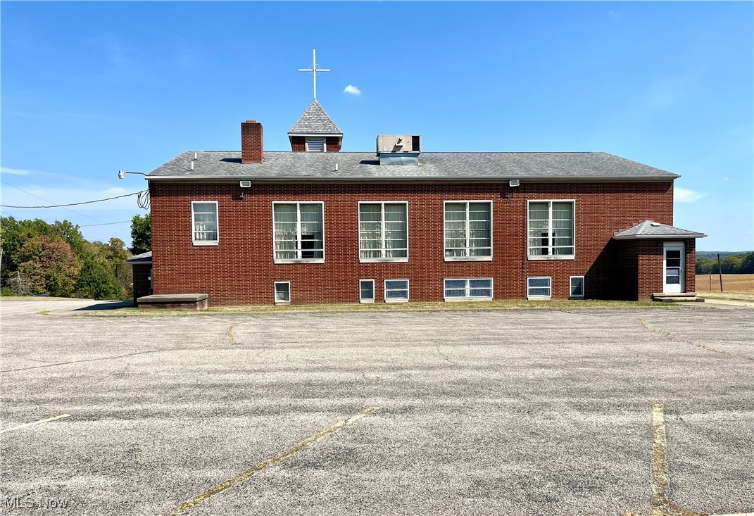 14394 Youngstown Pittsburgh Road Petersburg OH 44454