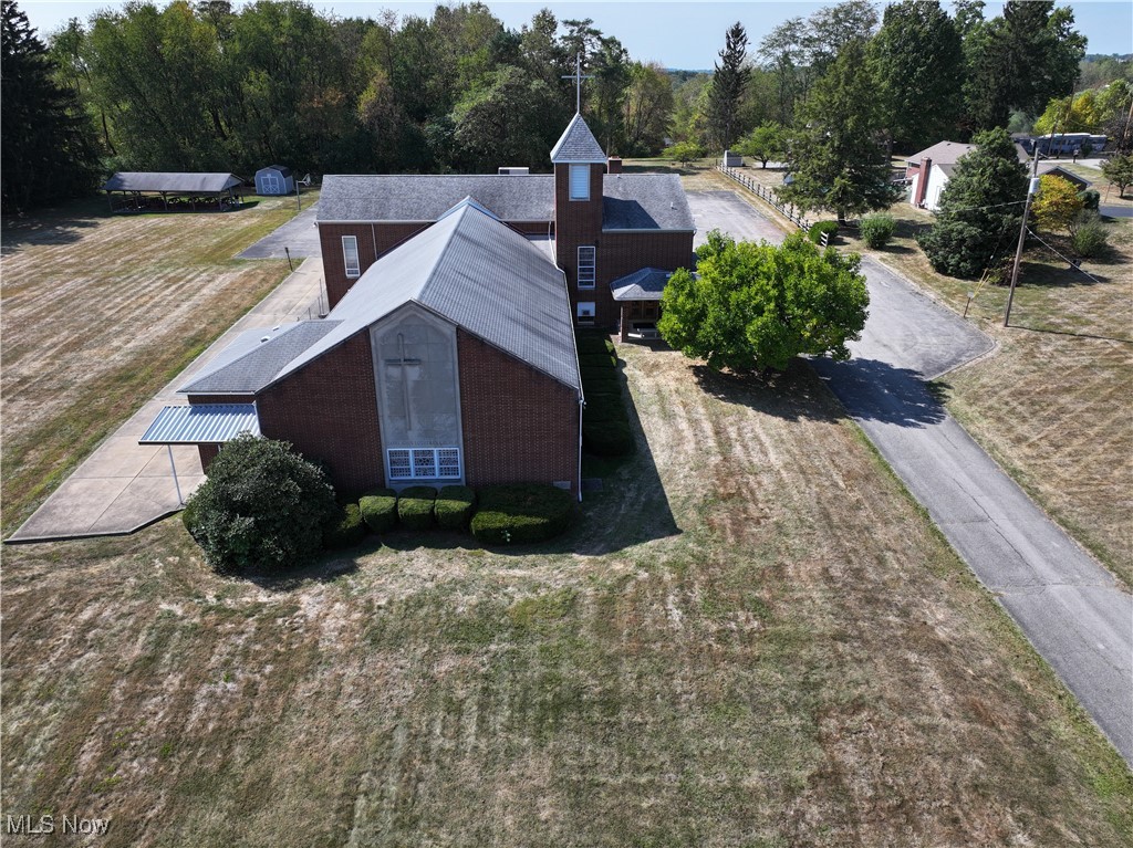 14394 Youngstown Pittsburgh Road Petersburg OH 44454