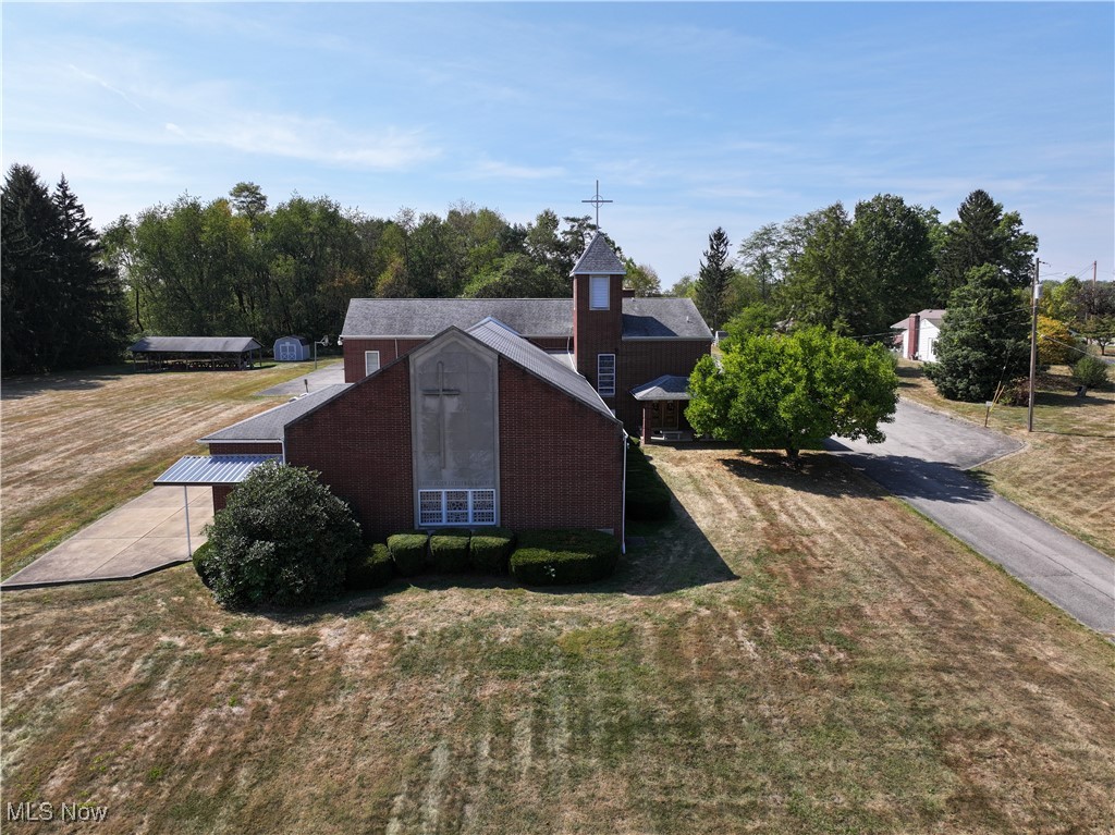 14394 Youngstown Pittsburgh Road Petersburg OH 44454
