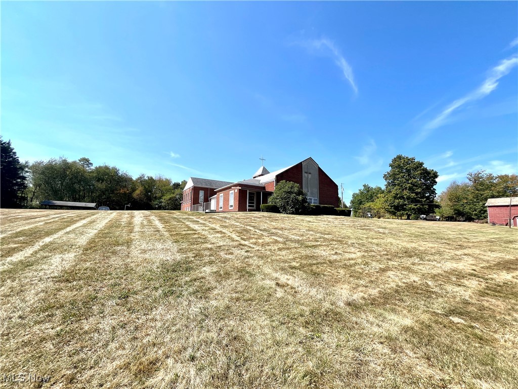 14394 Youngstown Pittsburgh Road Petersburg OH 44454