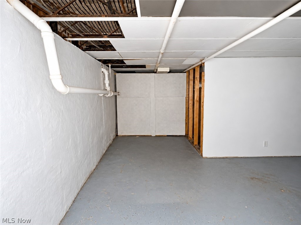 6742 Market Street Youngstown OH 44512