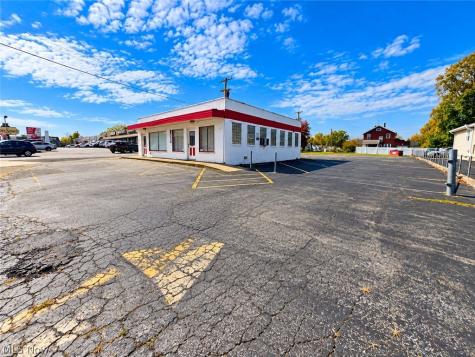 6742 Market Street Youngstown OH 44512