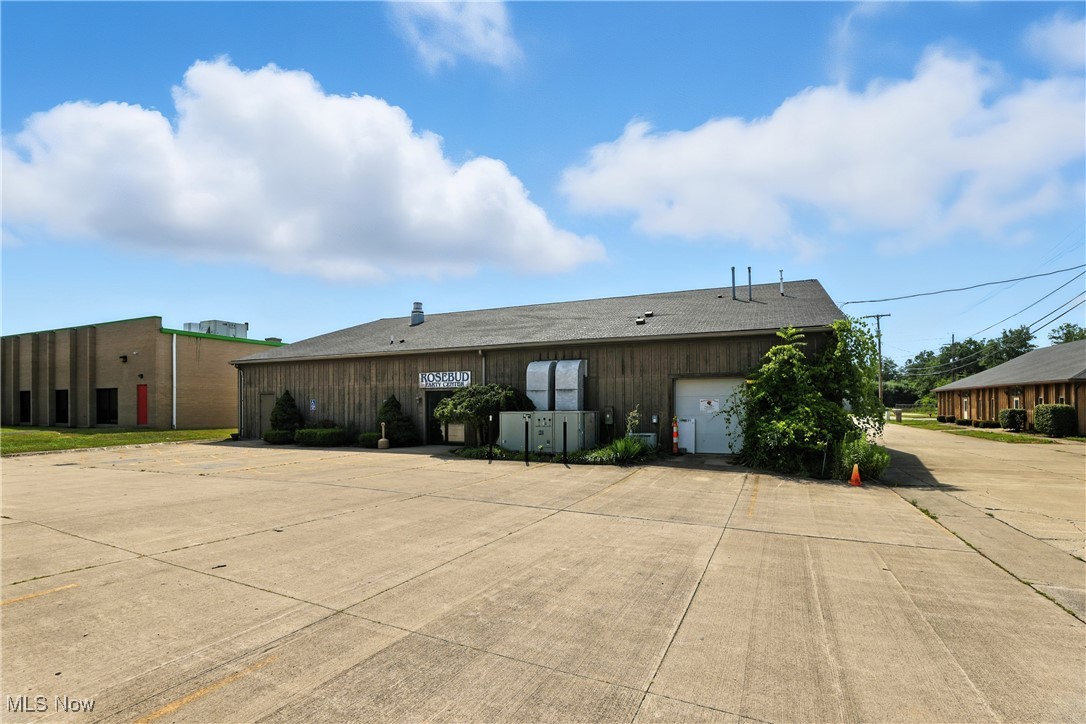 4489 Oberlin Avenue Lorain OH 44053
