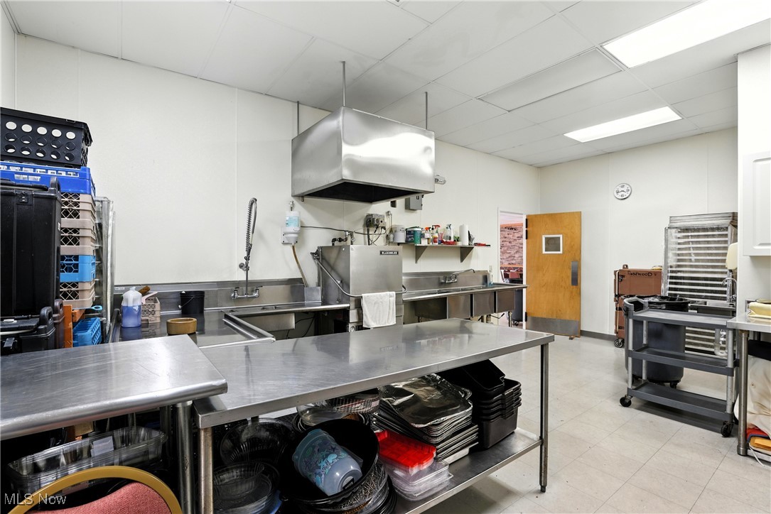 4489 Oberlin Avenue Lorain OH 44053