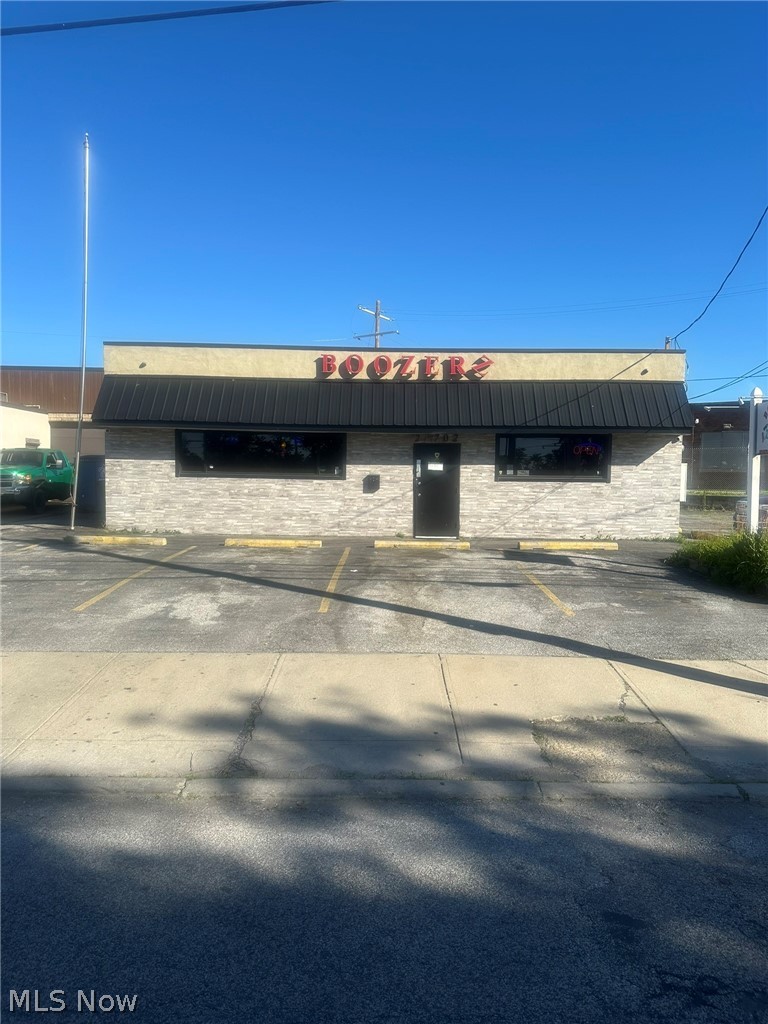 21702 Saint Clair Avenue Euclid OH 44117