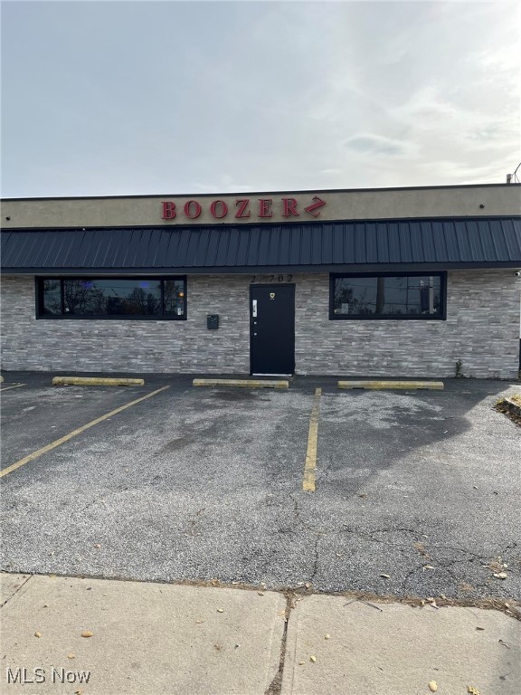 21702 Saint Clair Avenue Euclid OH 44117
