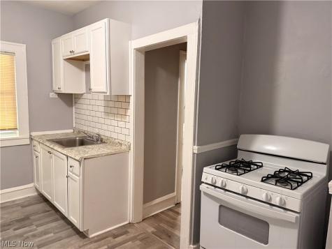 13389 Madison Avenue Lakewood OH 44107