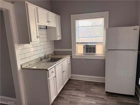 13389 Madison Avenue Lakewood OH 44107