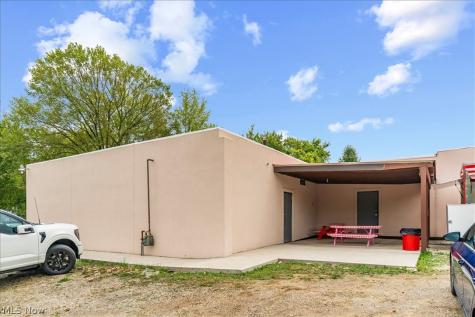 1445 Massillon Road Akron OH 44306