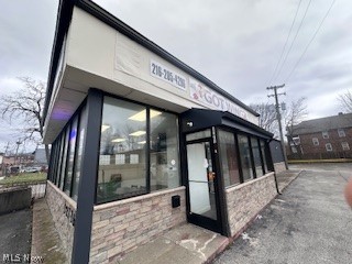 12716 Buckeye Road Cleveland OH 44120