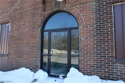 182 West Front Street Killbuck OH 44637