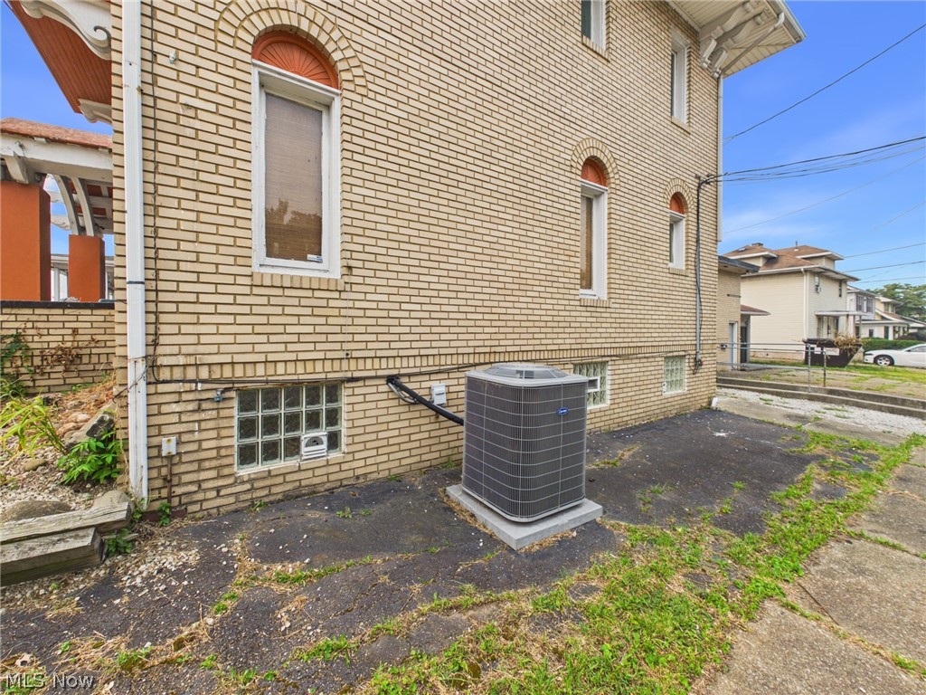 2529 Cleveland Avenue NW Canton OH 44709