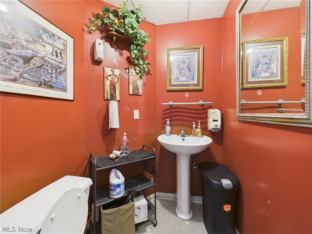 2529 Cleveland Avenue NW Canton OH 44709