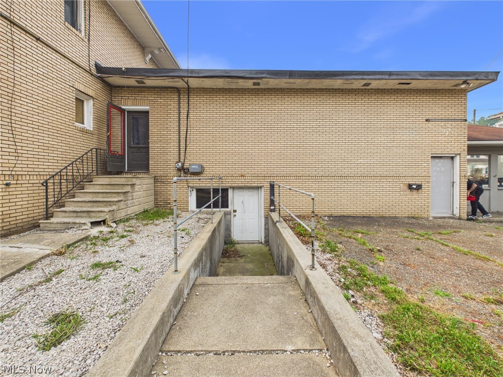 2529 Cleveland Avenue NW Canton OH 44709