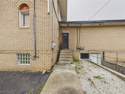 2529 Cleveland Avenue NW Canton OH 44709