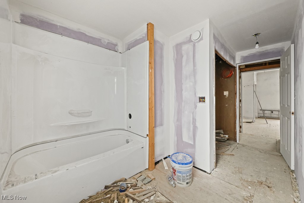 91 Union Avenue SE Minerva OH 44657