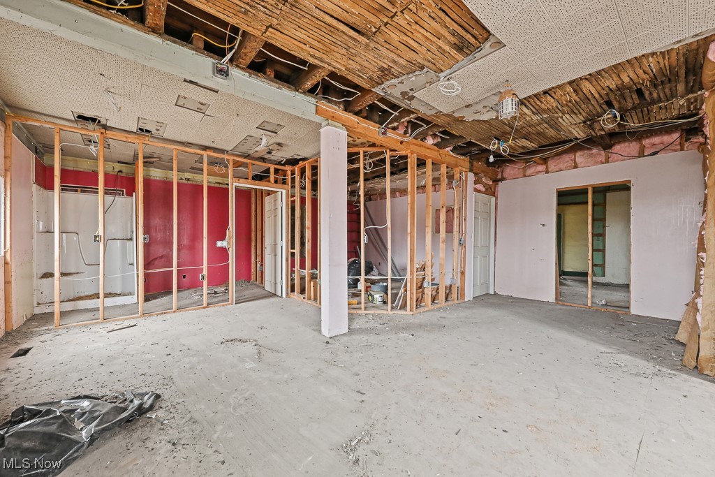 91 Union Avenue SE Minerva OH 44657