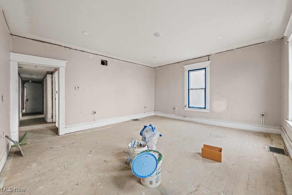 91 Union Avenue SE Minerva OH 44657