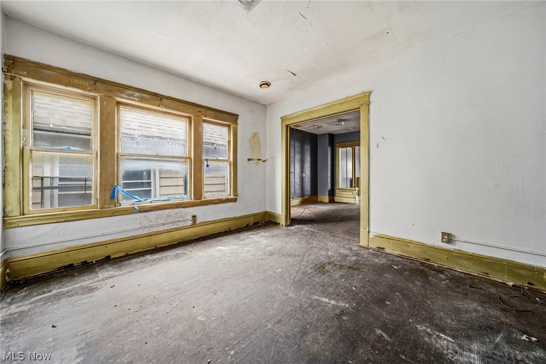 5605 Fleet Avenue Cleveland OH 44105