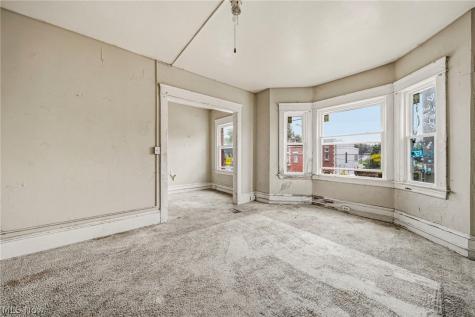 5605 Fleet Avenue Cleveland OH 44105