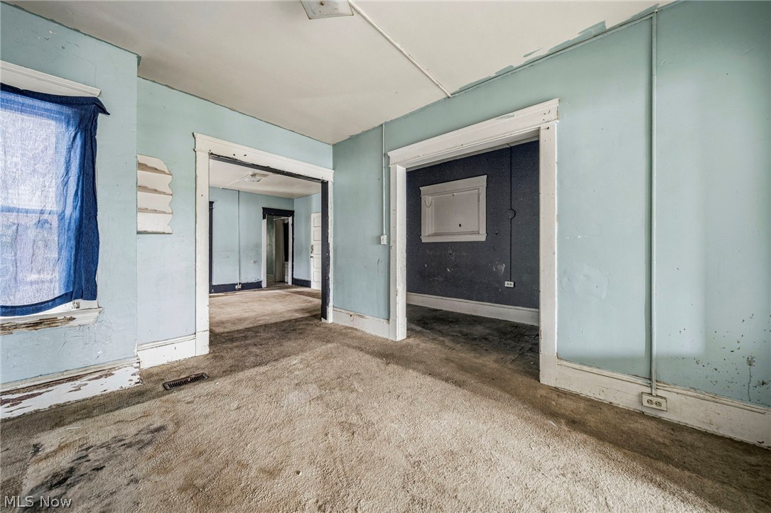 5605 Fleet Avenue Cleveland OH 44105