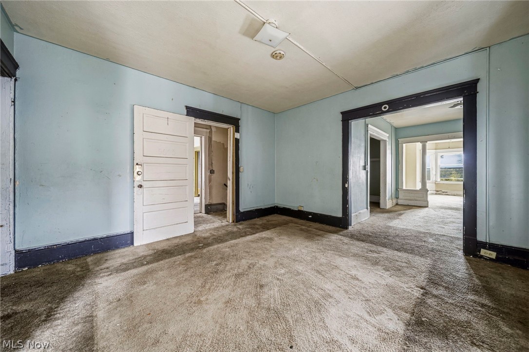 5605 Fleet Avenue Cleveland OH 44105