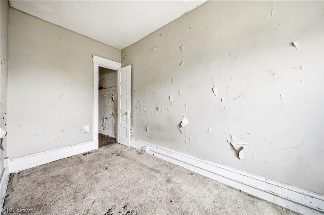 5605 Fleet Avenue Cleveland OH 44105