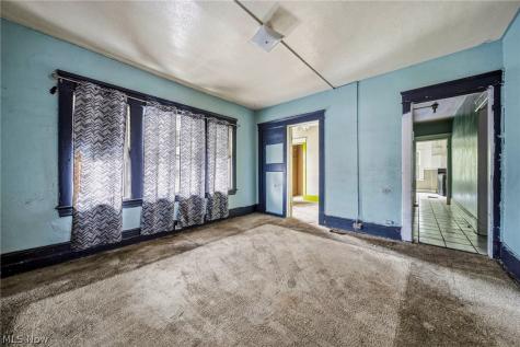 5605 Fleet Avenue Cleveland OH 44105
