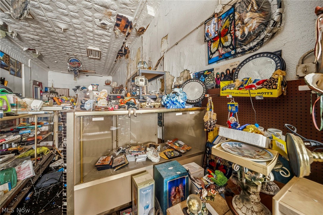 5605 Fleet Avenue Cleveland OH 44105