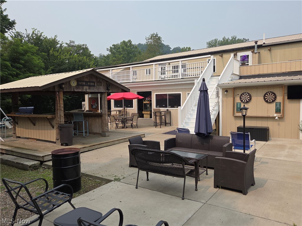 24825 Armstrong Hill Road Lower Salem OH 45745