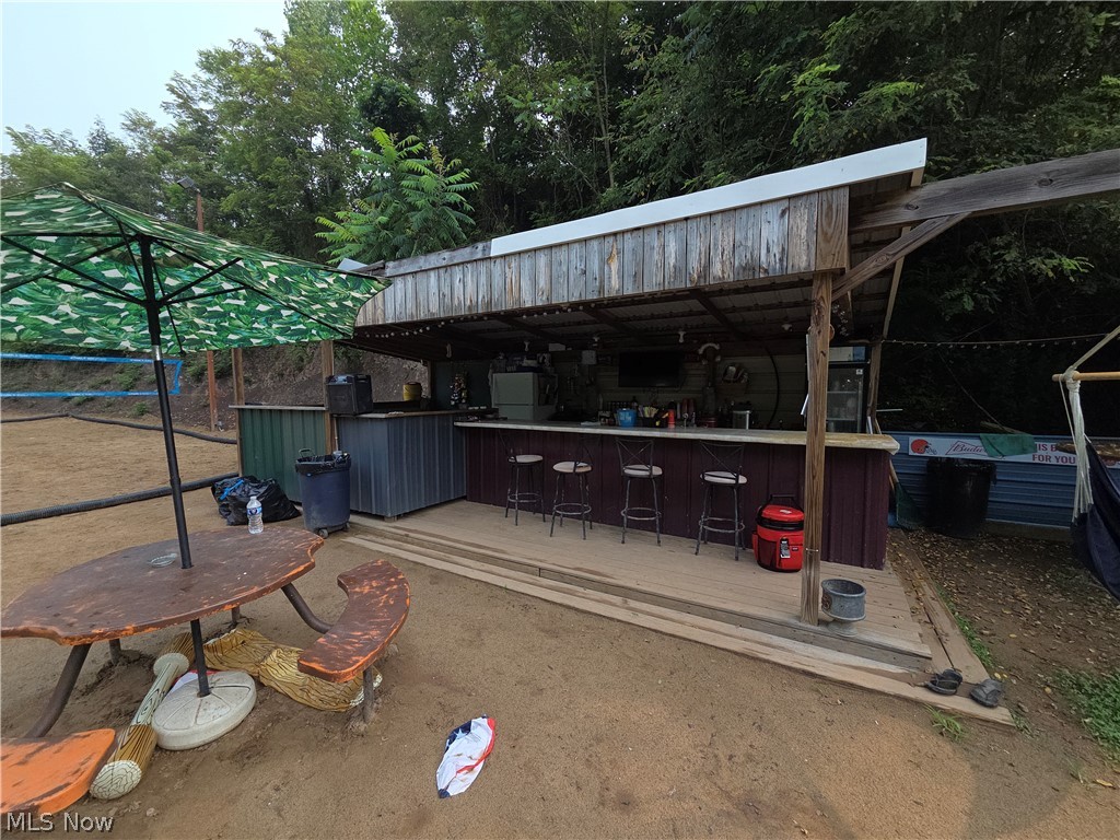 24825 Armstrong Hill Road Lower Salem OH 45745