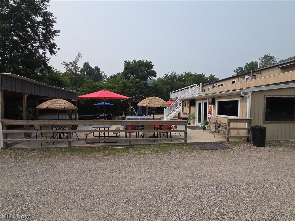24825 Armstrong Hill Road Lower Salem OH 45745