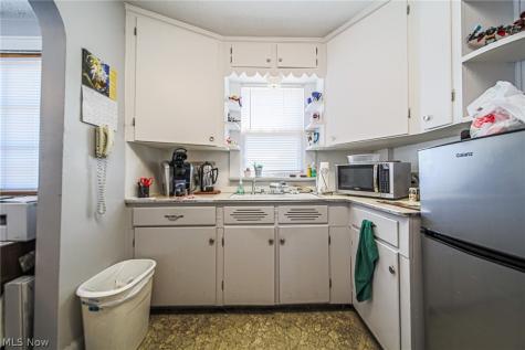 4202 E Lincoln Way Massillon OH 44646
