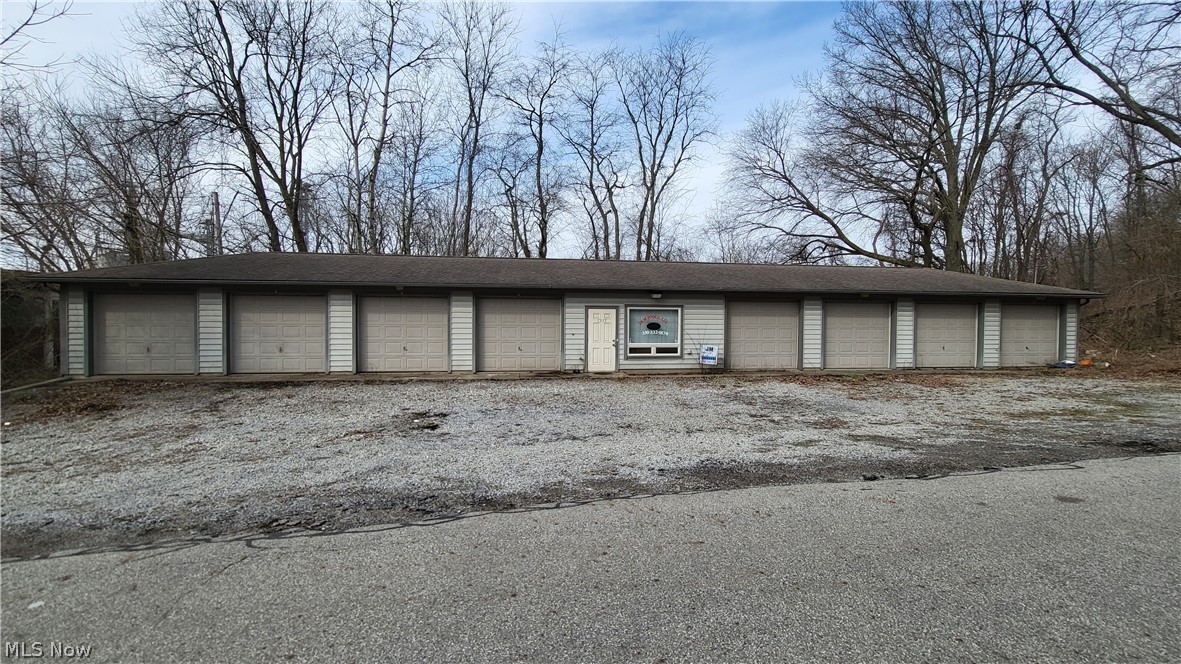 1335 S Lundy Avenue Salem OH 44460