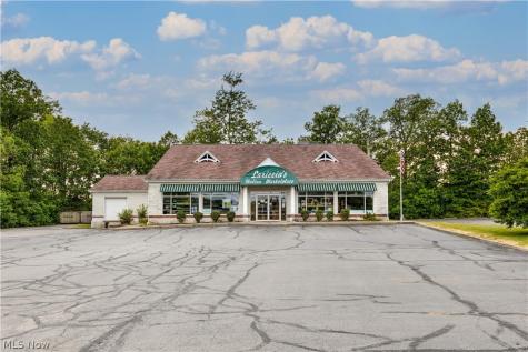 7438 Southern Boulevard Youngstown OH 44512