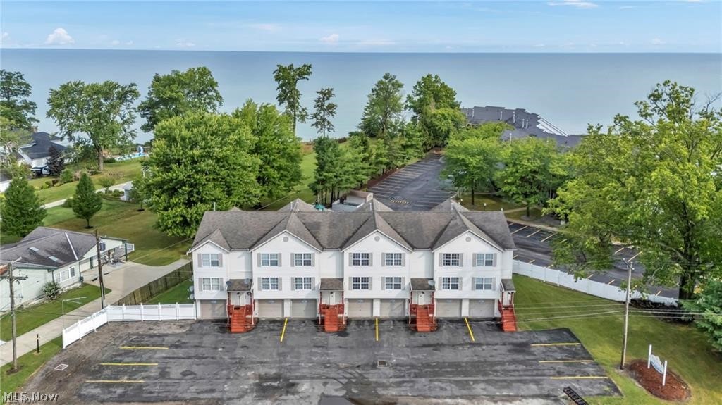 6037 Lake Road W Ashtabula OH 44004